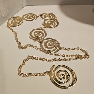Cute Unique Gold Spiral Chain Belt NWT